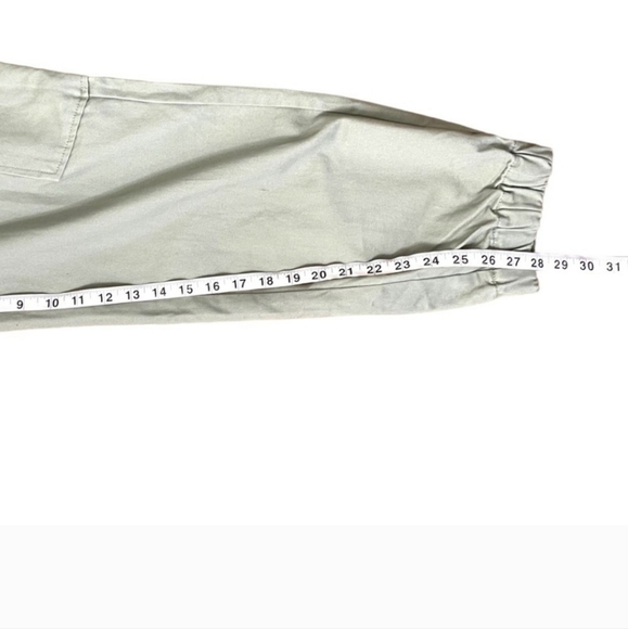 ARITZIA Sunday Best Gravity Pants- High Waist Paperbag Cargo Pants - Picture 9 of 9